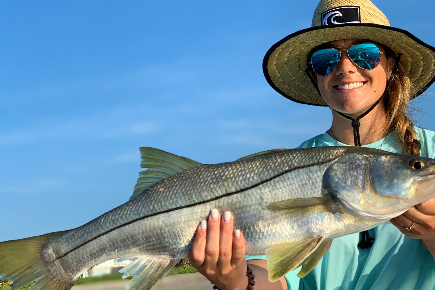 Snook Fishing Charter β 1/2 Day (4 hrs) - Topwater Charters π